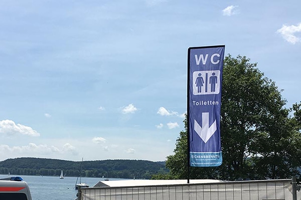 WC-Fahne Klo Toilette Eichenbrenner Veranstaltungssicherheit EVS Safety Konstanz Bodensee